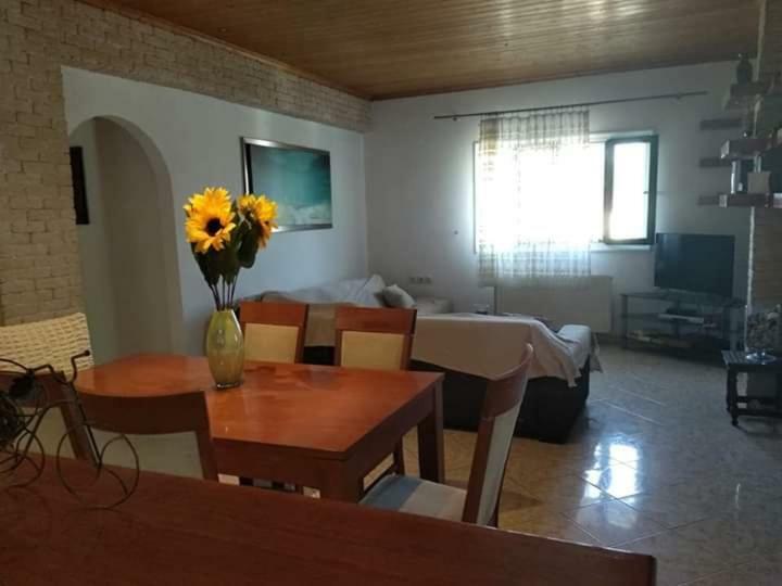 Villa Thanos Marathiás Exterior photo